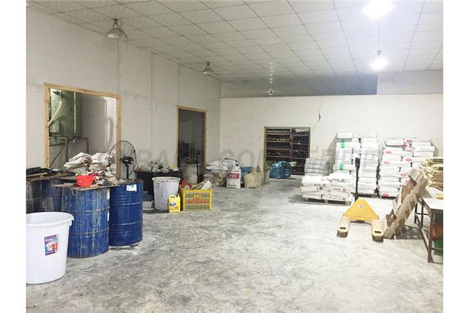 Enamel toy processing factory, material, color, mold