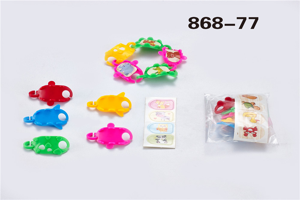 Assembled cartoon animal Bracelet self-contained small toy gift