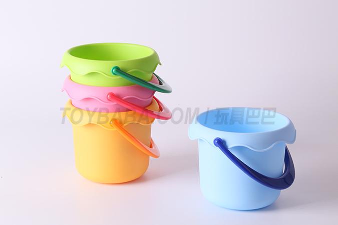 Beach soft rubber bucket 1 piece set