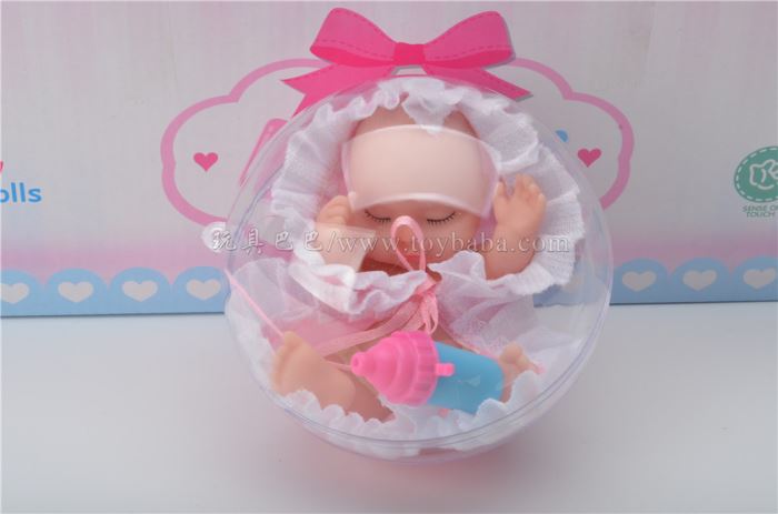 5-inch sleeping doll / 12 stall toys