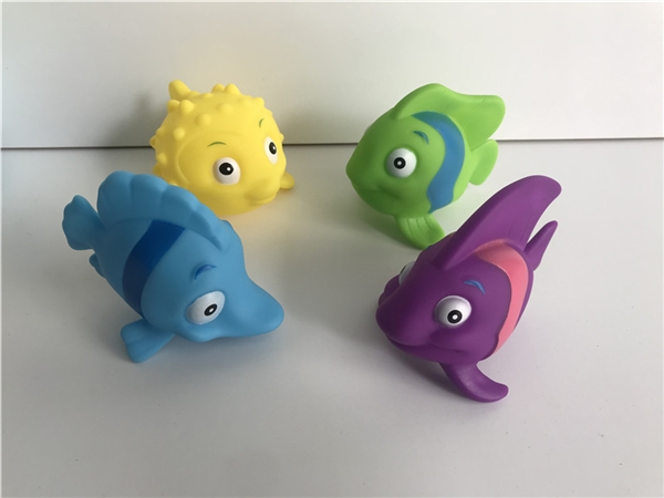 Four kinds of enamel fish doll toys