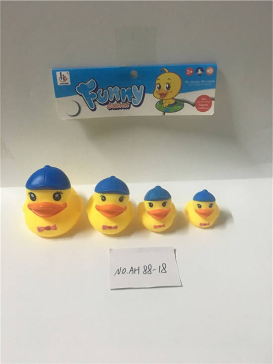 4只帽子鸭搪胶玩具