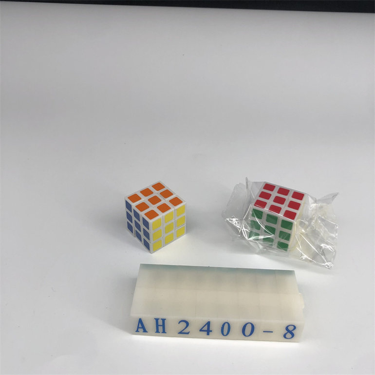 3.0CM三阶魔方益智玩具