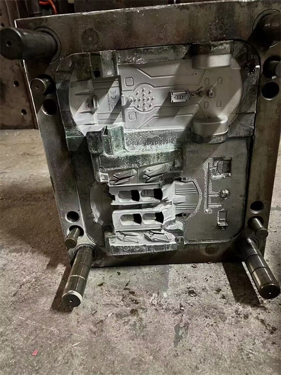模铁模具 阿华旧模二手模具